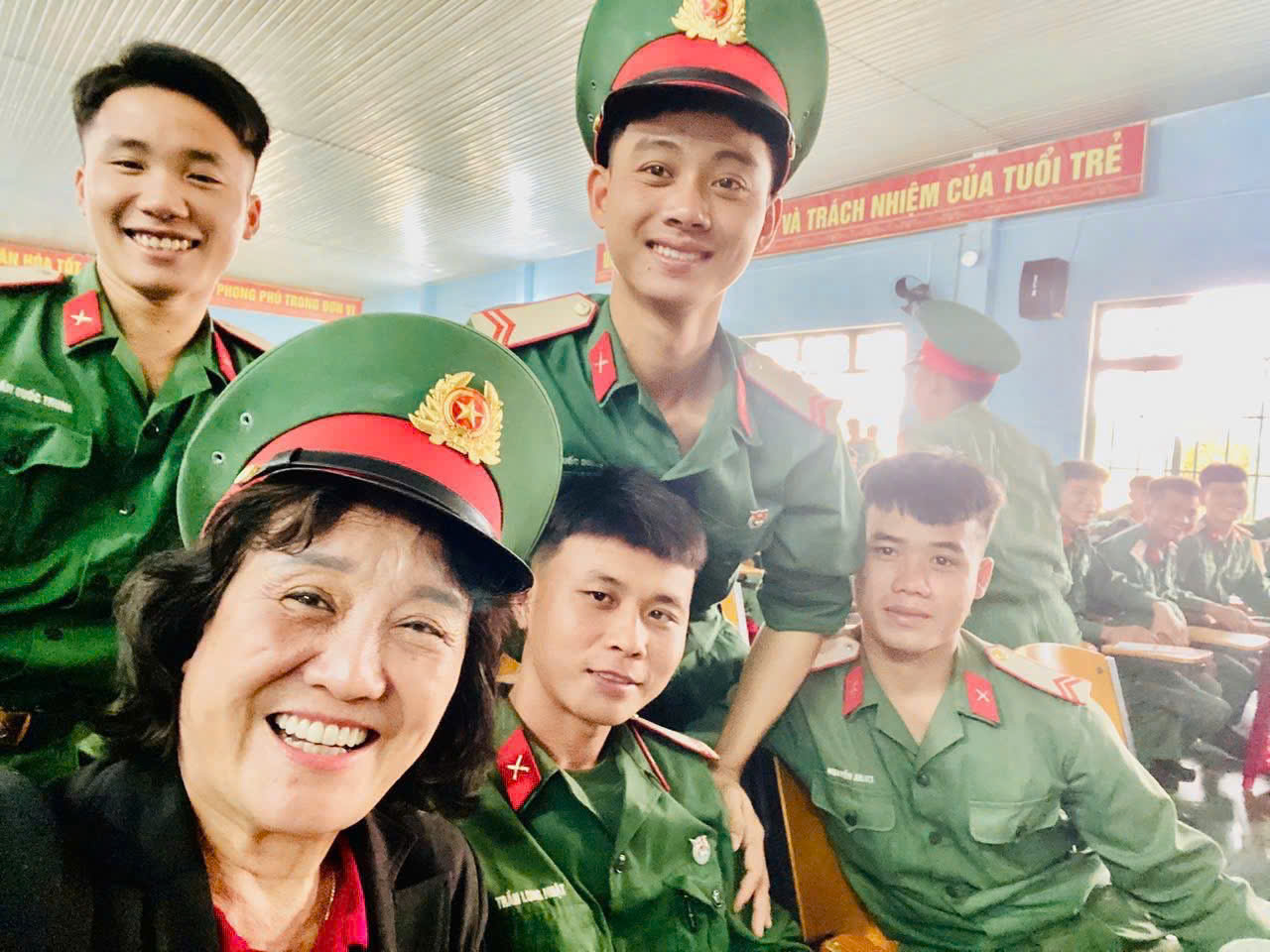LỜI CHÀO TRÂN TRỌNG – LÒNG BIẾT ƠN SÂU SẮc