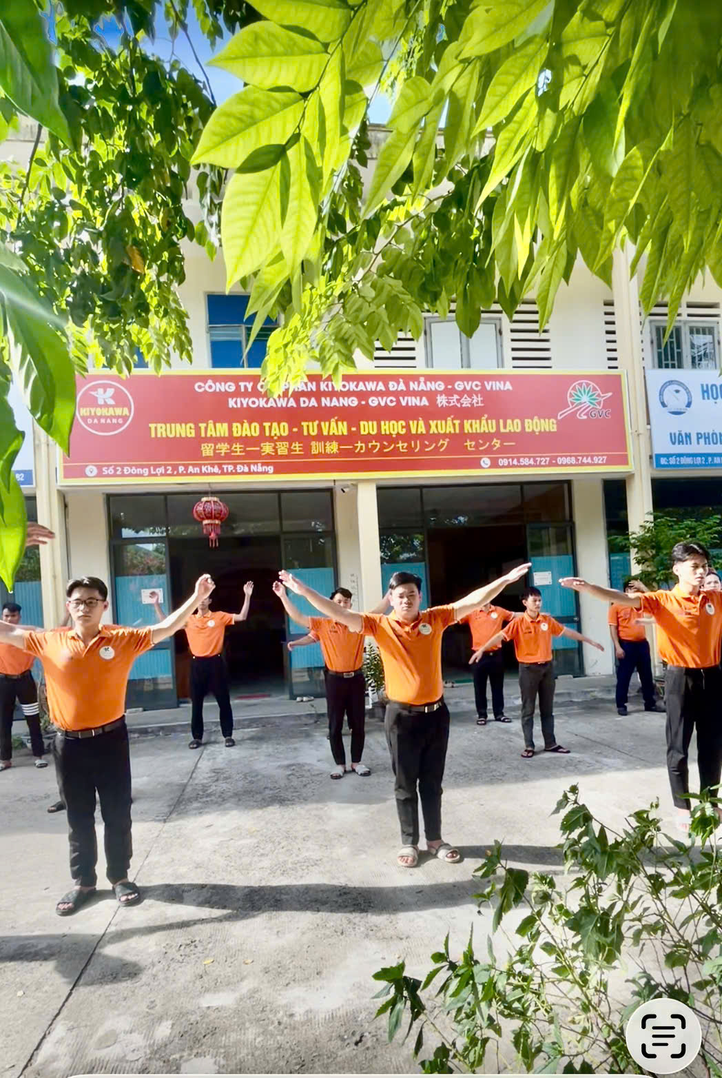 MỘT ĐỜI NGƯỜI – ĐI ĐỂ CHO ĐI ❤️