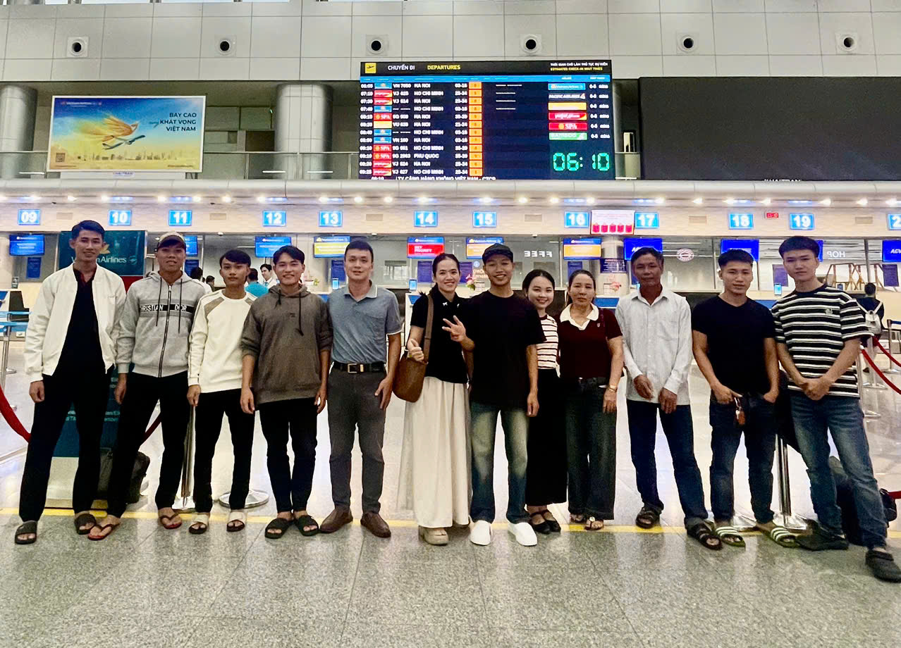 ✈️ MỘT CHUYẾN BAY – MỘT HÀNH TRÌNH MỚI ❤️