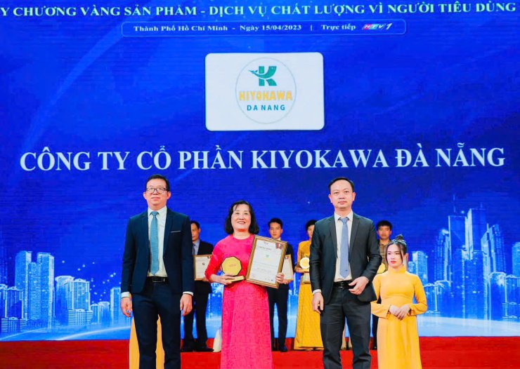 14 năm 1 hành trình không bao giờ bỏ cuộc